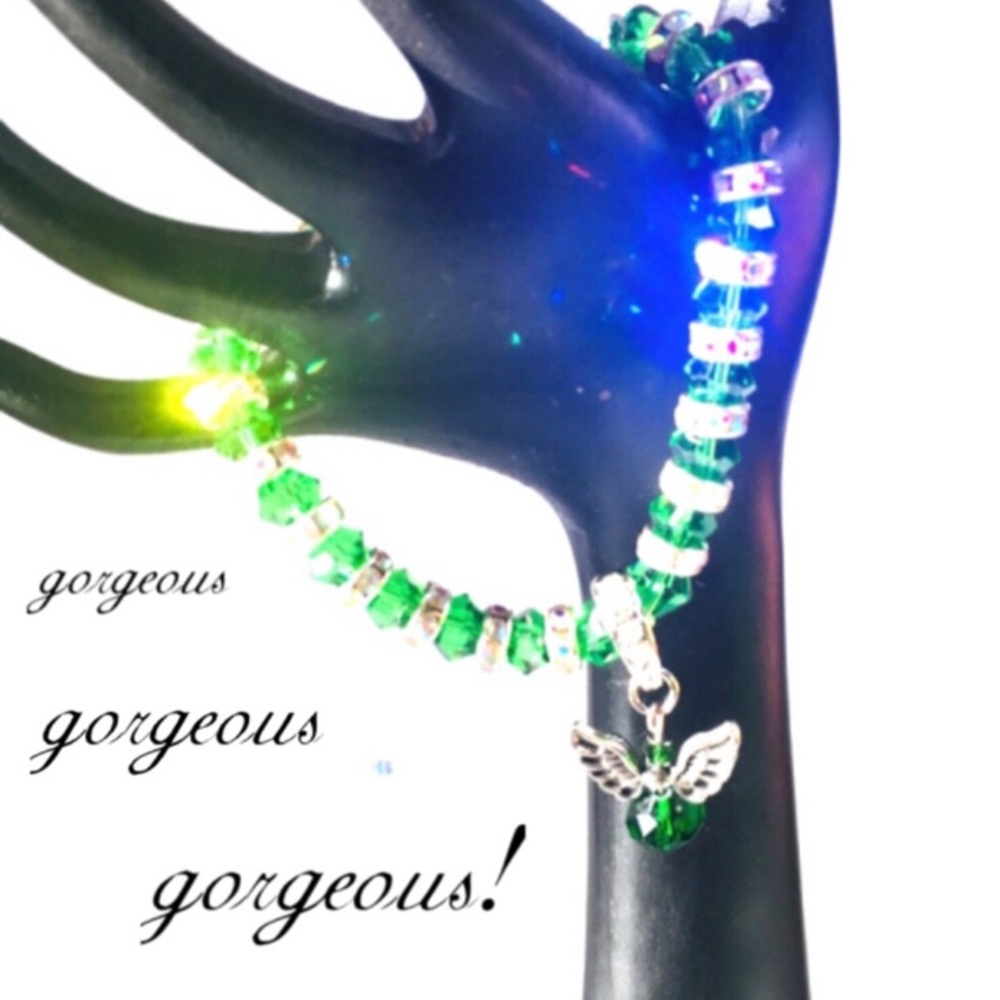 🍀NWT ST. PATRICK’S DAY GREEN Angel Charm Bracelet